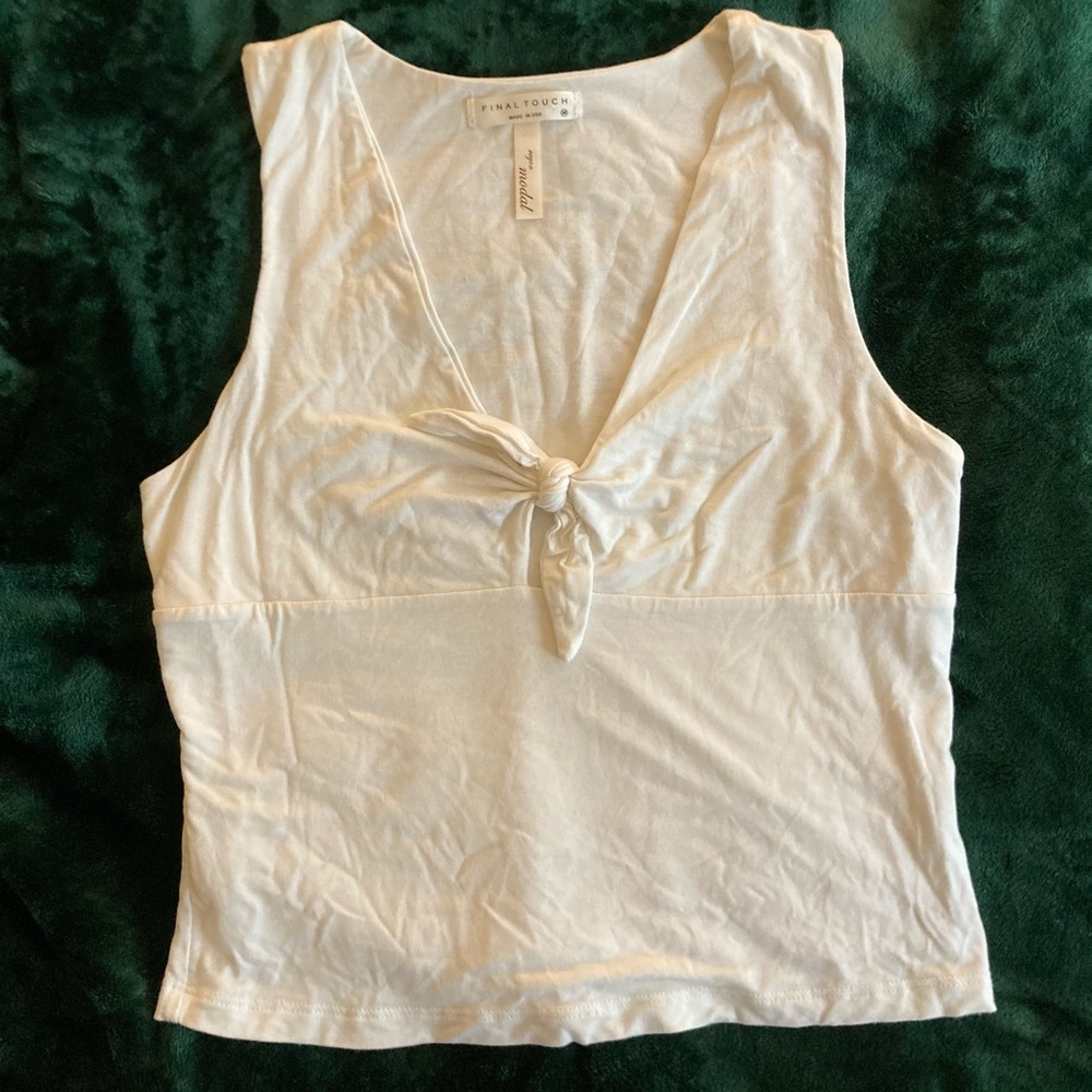 Super soft white tank for summer with tie front